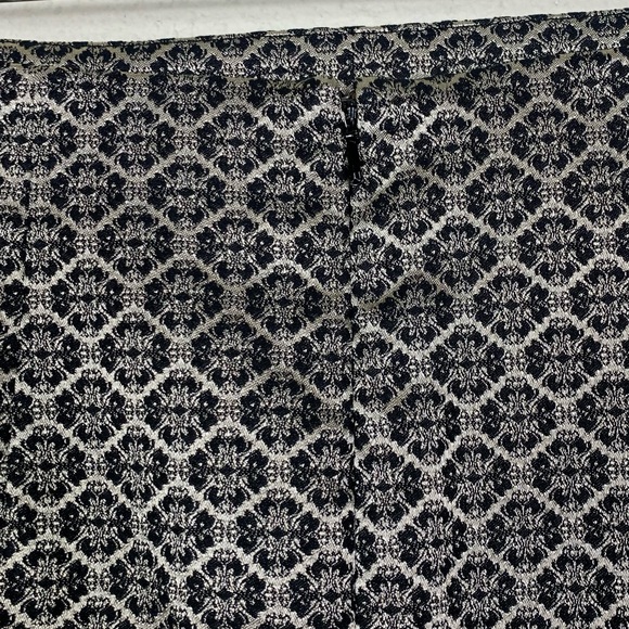 Ann Taylor Metallic Baroque Career Pencil Skirt 8 - Picture 3 of 8